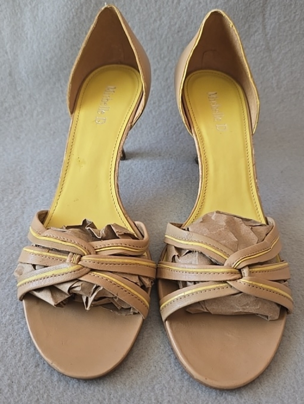 Michelle D Tan Open-Toe D’Orsay Heels with Knotted Straps Business Casual Sz 9
